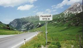 Der Flexenpass im Sommer